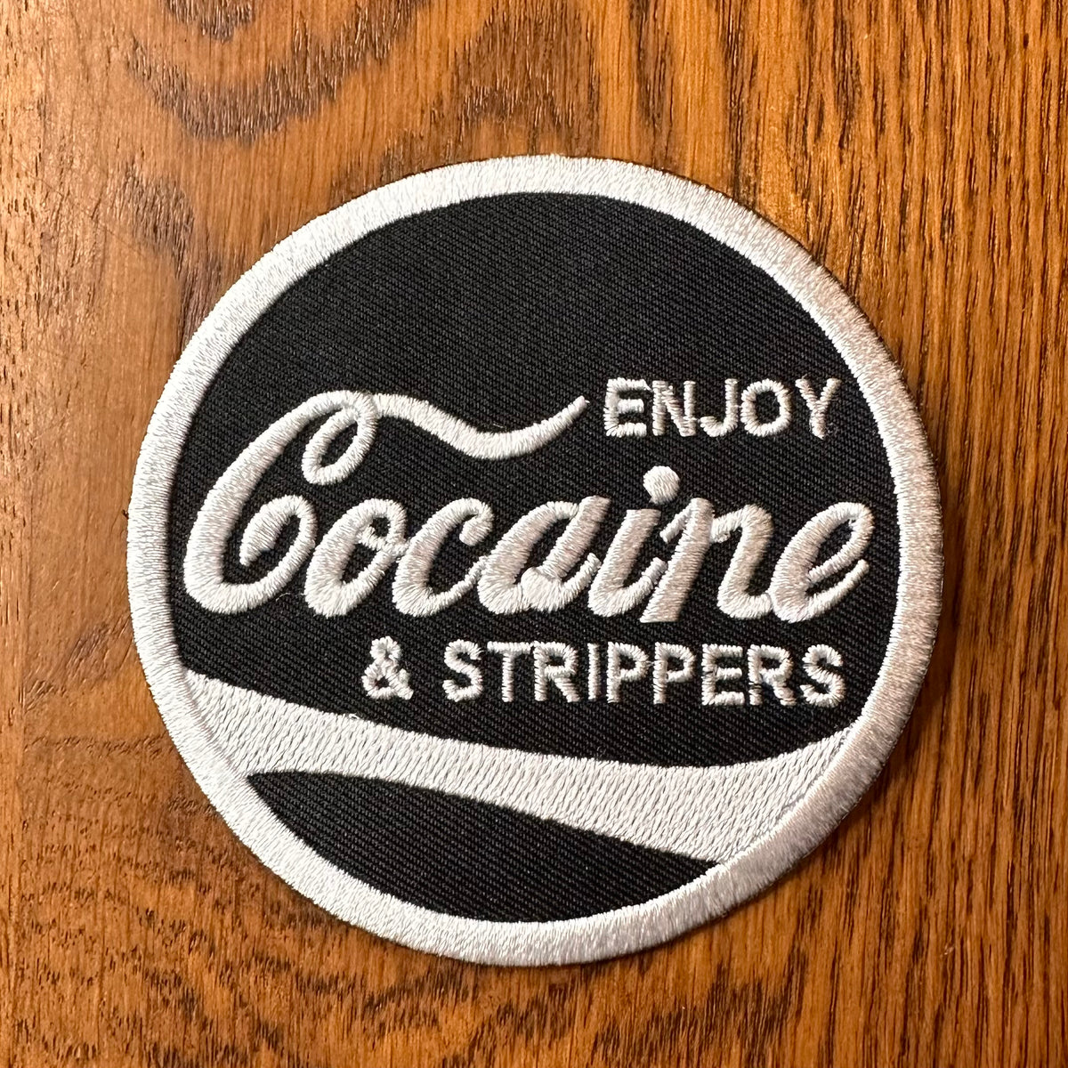 Enjoy Cocaine Patch - Black/ White – Rusty Lids