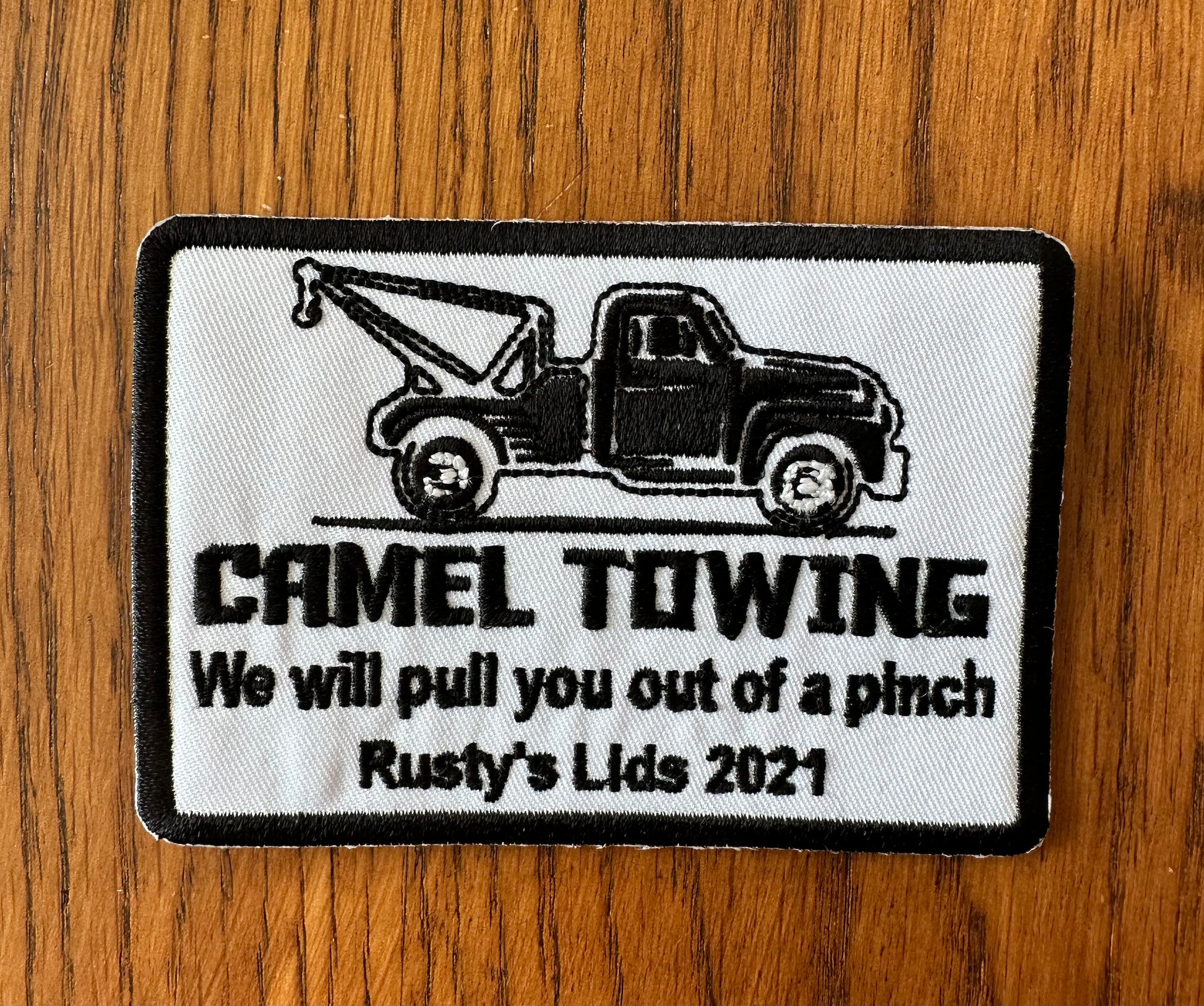 Camel Towing Patch - Black Border/ White Background – Rusty Lids