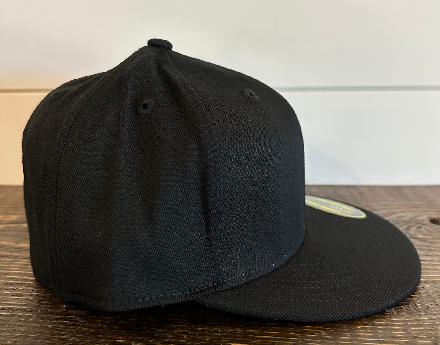 Flexfit L/XL 6210FF 210 Flat Bill Hat - Black – Rusty Lids